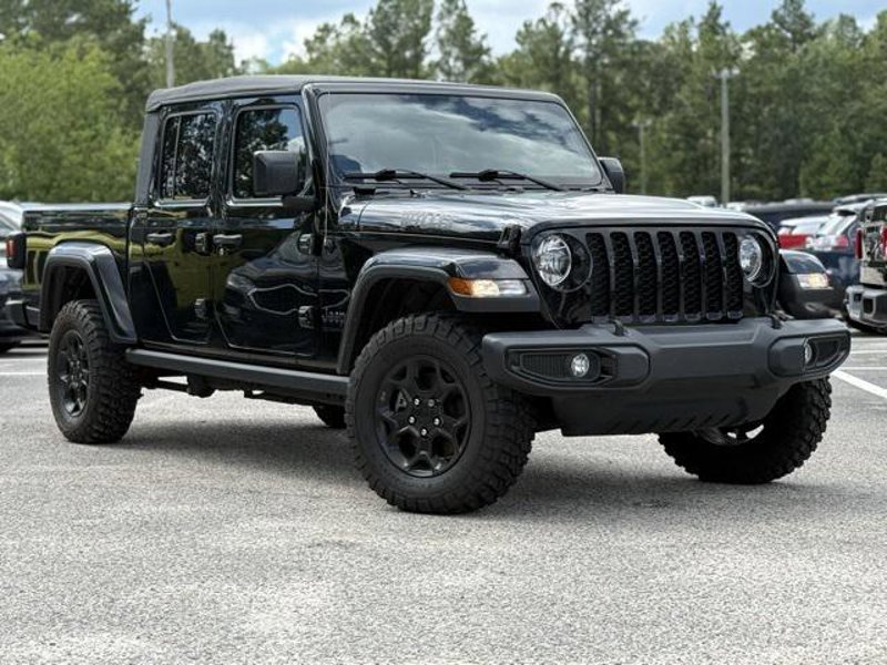 Certified 2023 Jeep Gladiator Sport image 1