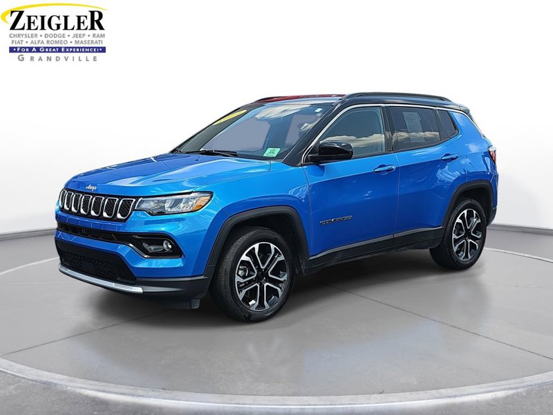 Certified 2024 Jeep Compass Limited image 1