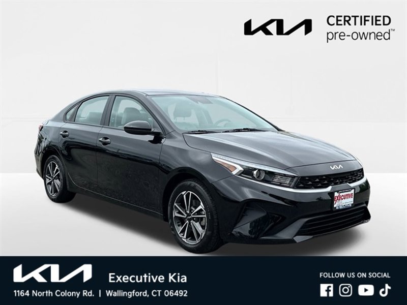 Certified 2022 Kia Forte LXS image 1