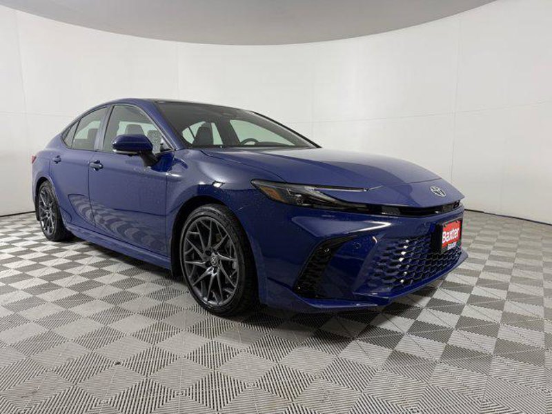 Certified 2025 Toyota Camry XSE image 1
