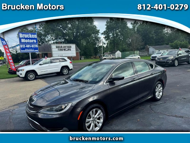 Used 2015 Chrysler 200 Limited w/ Convenience Group image 1