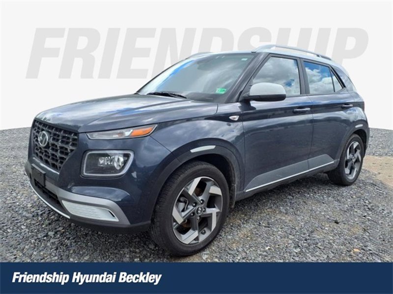 Certified 2025 Hyundai Venue Limited image 1