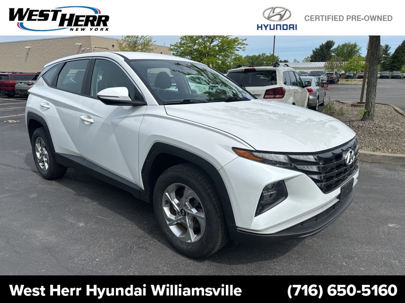 Certified 2022 Hyundai Tucson SE image 1