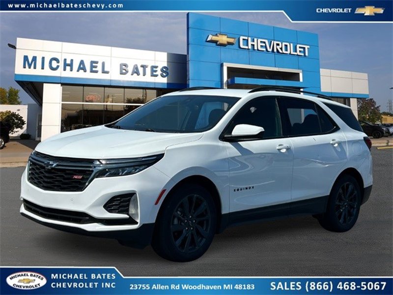Certified 2022 Chevrolet Equinox RS w/ LPO, Floor Liner Package image 1