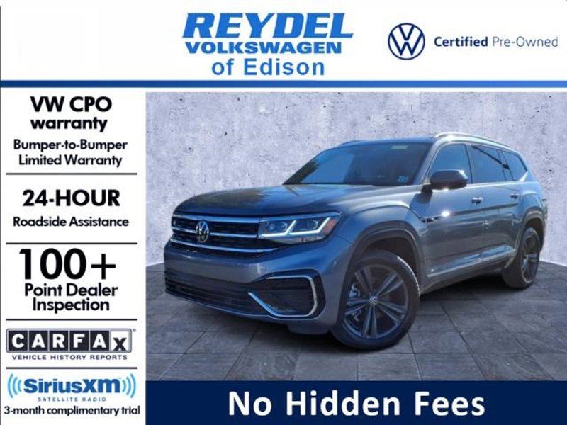 Certified 2022 Volkswagen Atlas SEL R-Line image 1