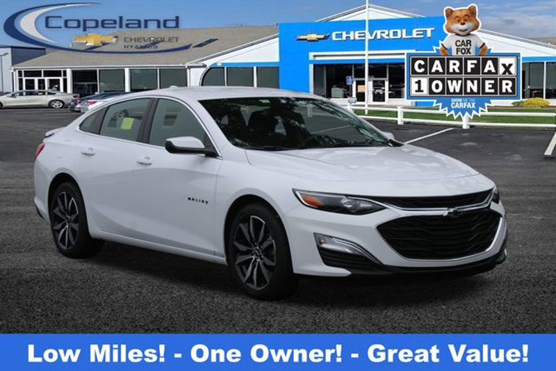 Certified 2022 Chevrolet Malibu RS image 1