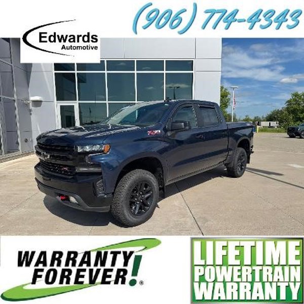 Certified 2022 Chevrolet Silverado 1500 LT Trail Boss w/ LPO, Dark Essentials Package image 1