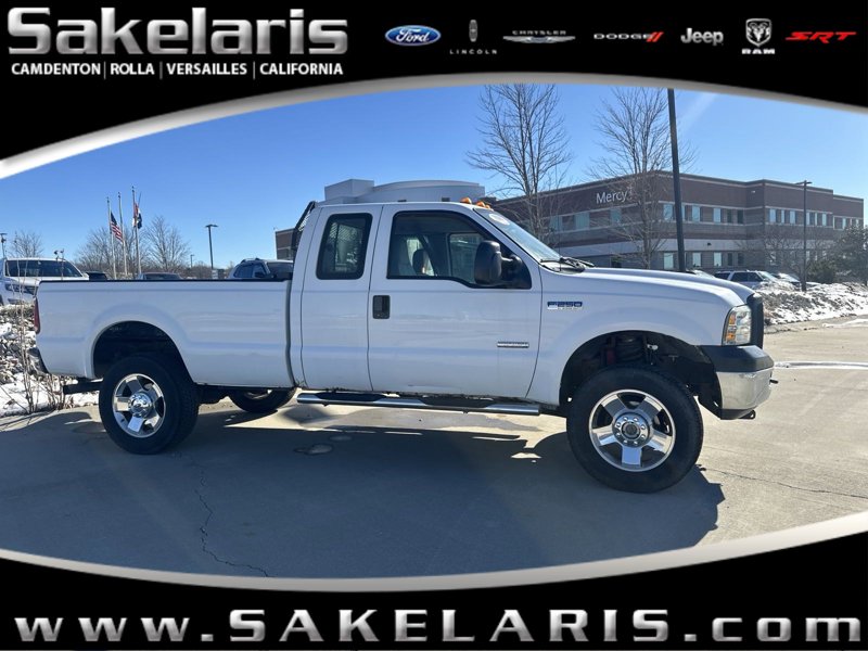 Used 2006 Ford F250 4x4 SuperCab Super Duty image 1