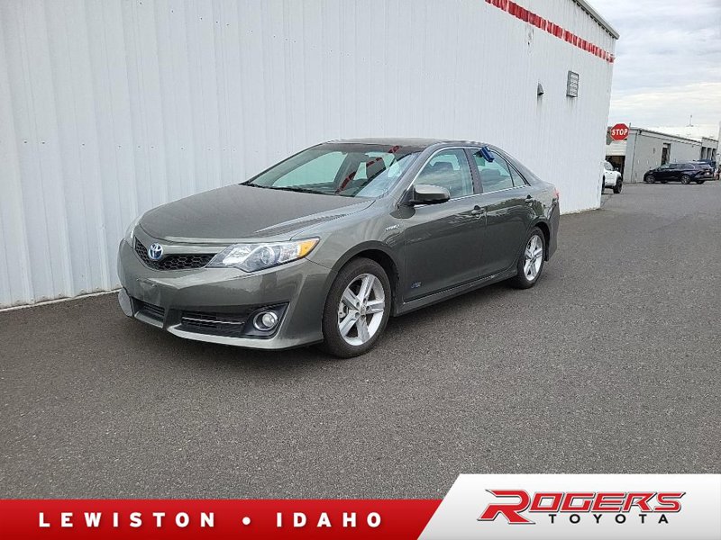 Used 2014 Toyota Camry SE image 1