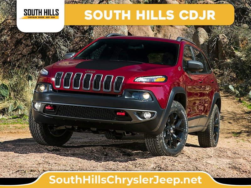 Used 2018 Jeep Cherokee Trailhawk w/ Cold Weather Group image 1
