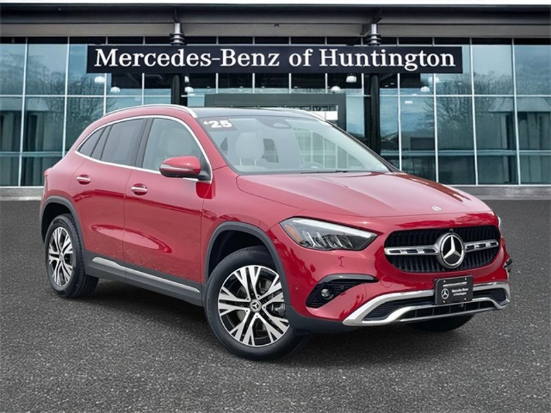 Certified 2025 Mercedes-Benz GLA 250 4MATIC image 1