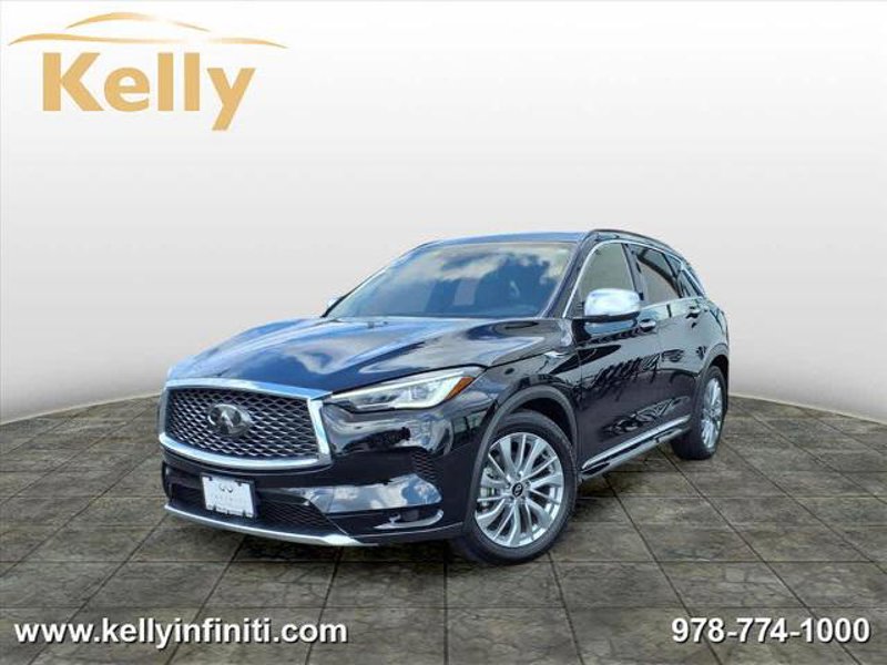 Certified 2024 INFINITI QX50 Luxe w/ Accent Package image 1