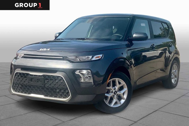 Certified 2022 Kia Soul LX w/ Technology Package image 1