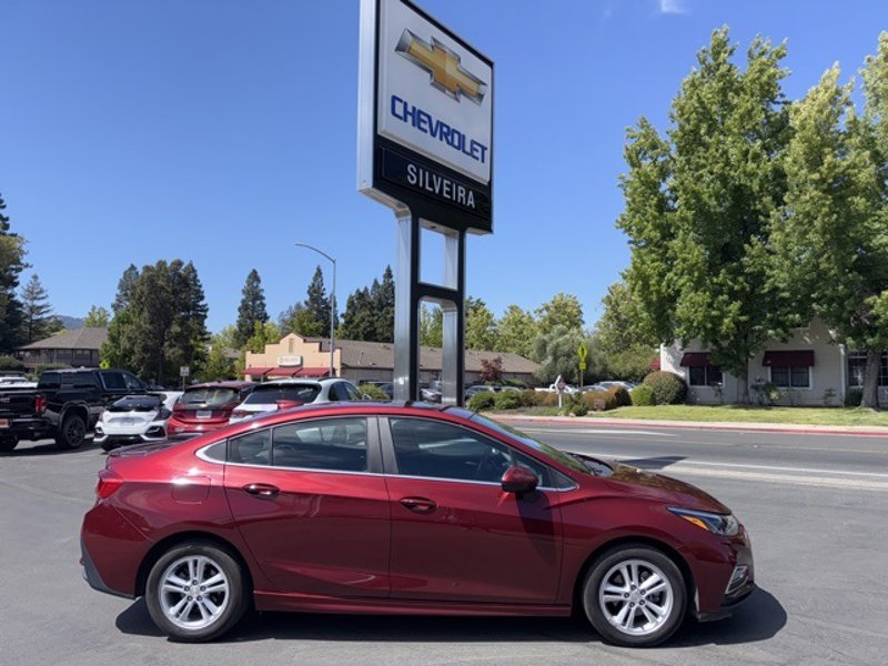 Used 2016 Chevrolet Cruze LT w/ Sun And Sound Package image 1
