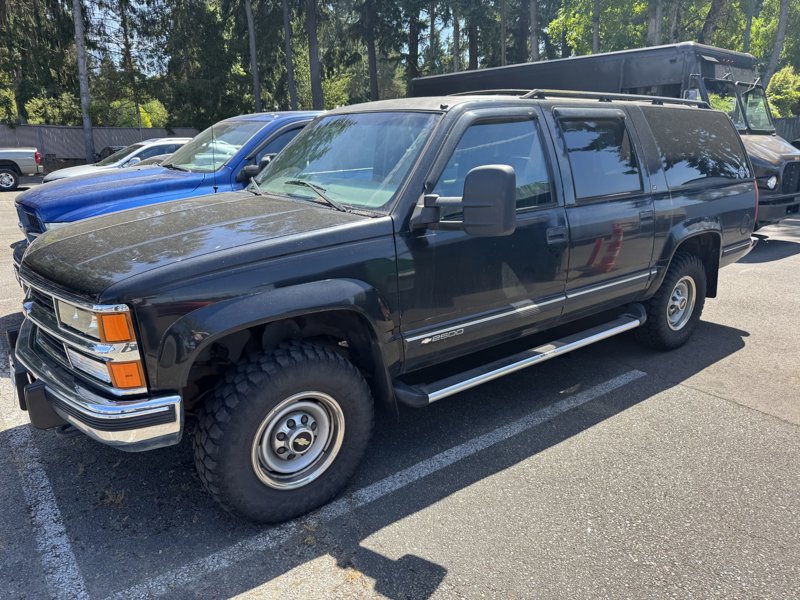 Used 1997 Chevrolet Suburban 2500 w/ Preferred Equipment Group 3 image 1