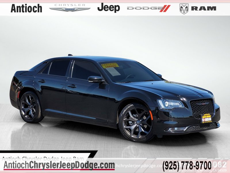 Certified 2022 Chrysler 300 S image 1