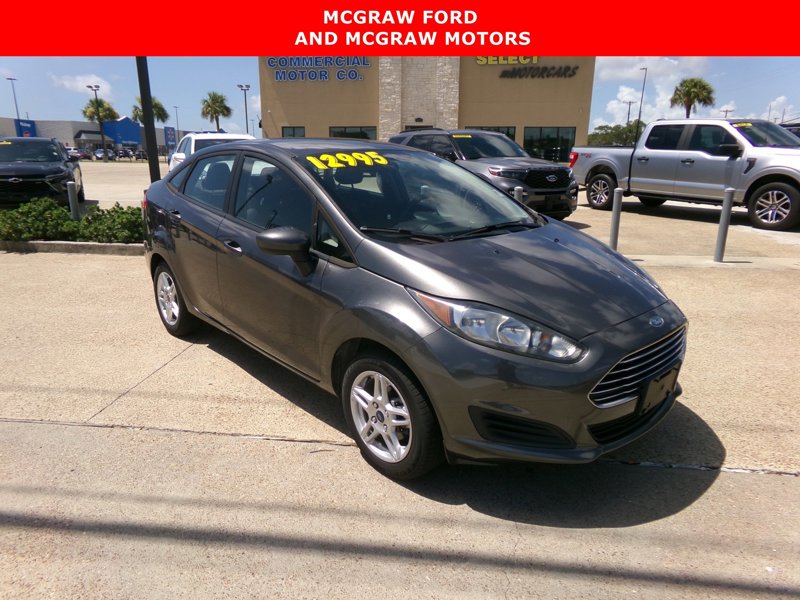 Used 2019 Ford Fiesta SE image 1