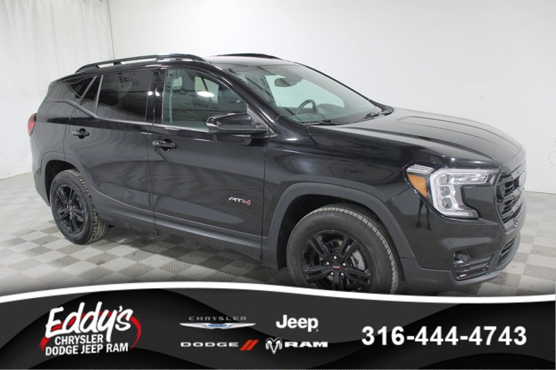 Used 2023 GMC Terrain AT4 image 1