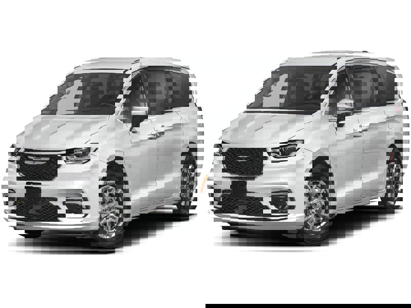 Used 2023 Chrysler Pacifica Limited image 1