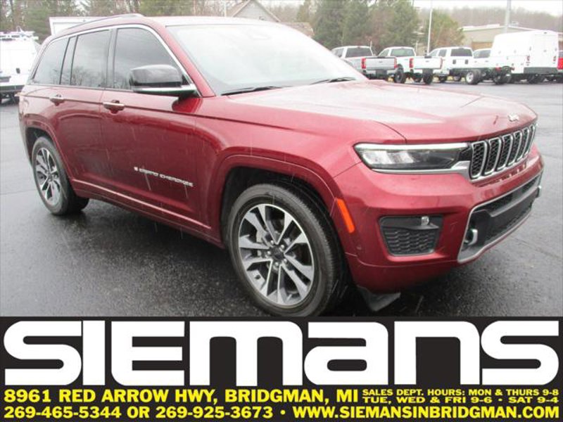Certified 2023 Jeep Grand Cherokee Overland w/ Luxury Tech Group IV image 1