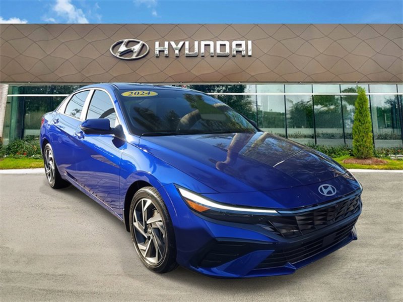 Certified 2024 Hyundai Elantra Limited image 1