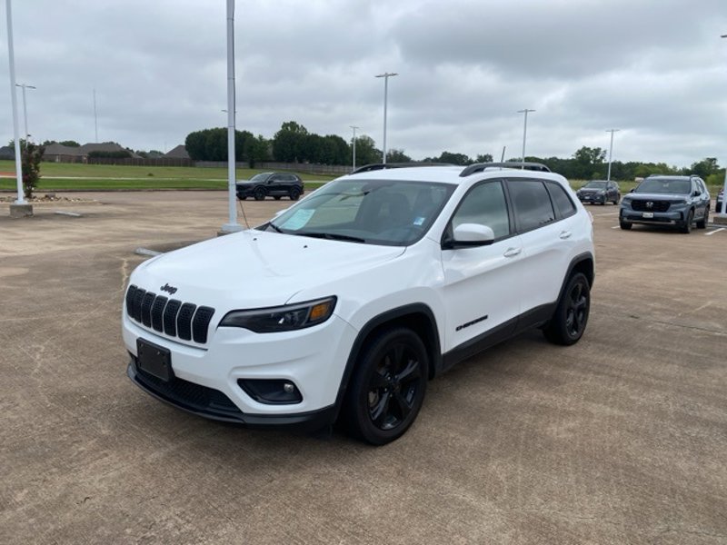 Used 2021 Jeep Cherokee Latitude Plus image 1