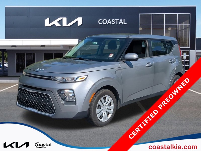 Certified 2022 Kia Soul LX image 1