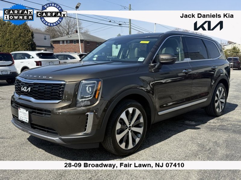 Certified 2022 Kia Telluride S image 1