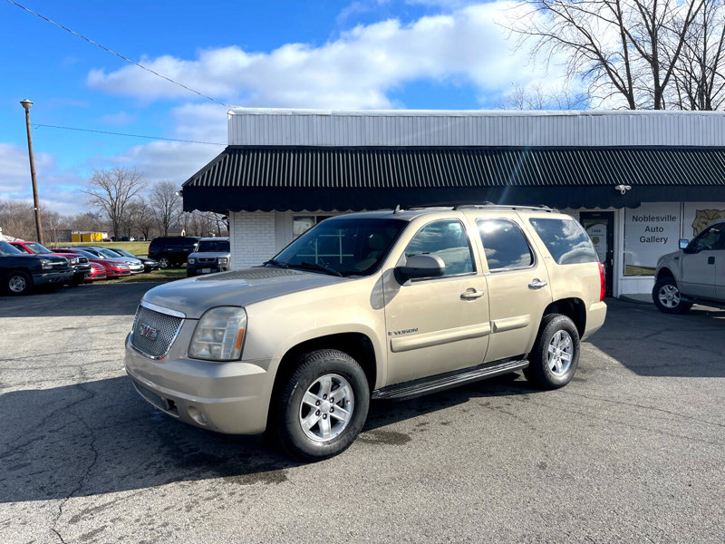 Used 2007 GMC Yukon SLT w/ SLT Preferred Equipment Group image 1