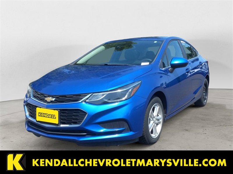Used 2017 Chevrolet Cruze LT image 1