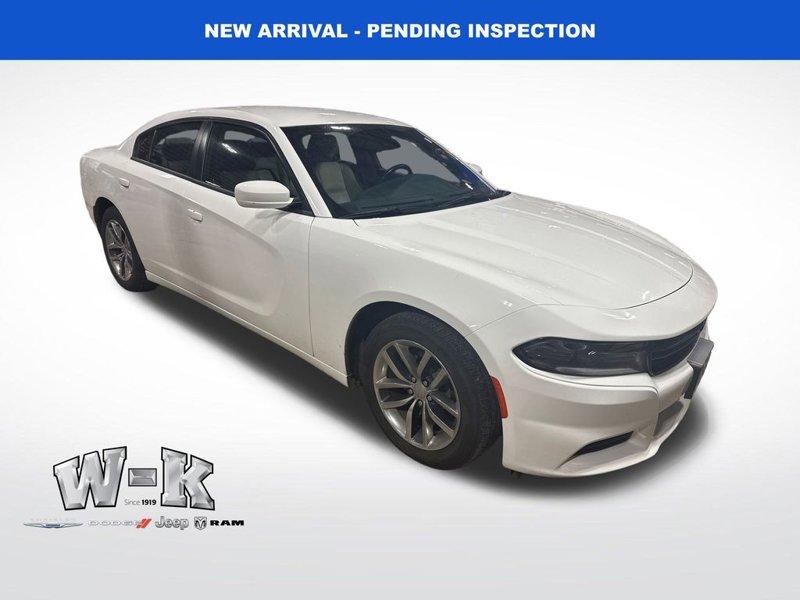 Used 2015 Dodge Charger SXT w/ Plus Group image 1