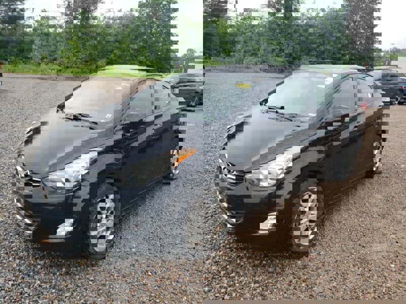 Used 2013 Hyundai Elantra GLS w/ Preferred Pkg image 1