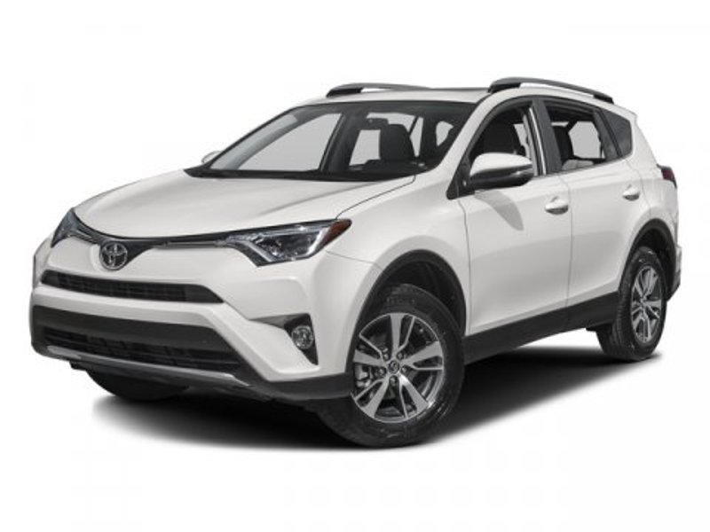 Used 2016 Toyota RAV4 XLE image 1
