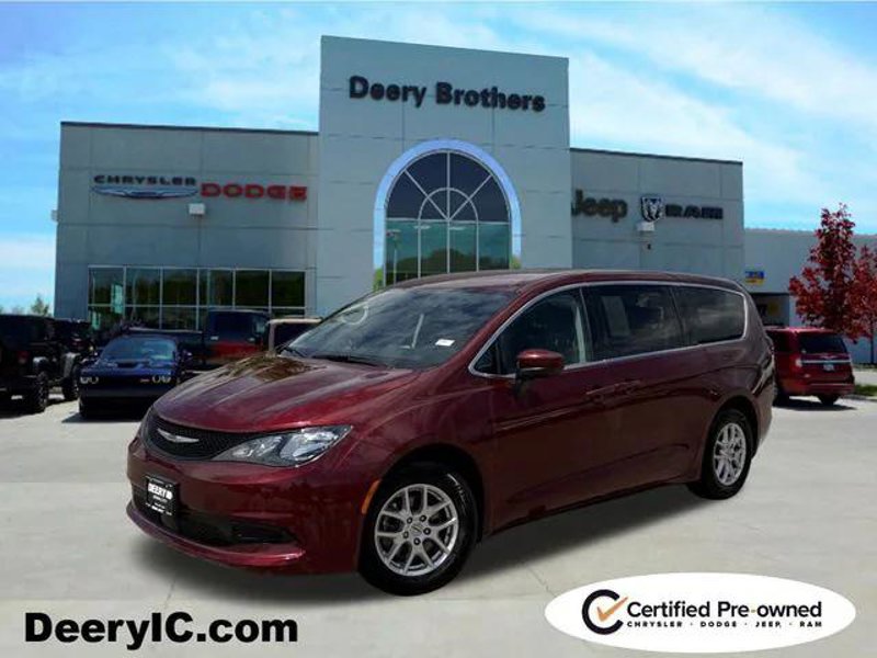 Certified 2023 Chrysler Voyager LX image 1