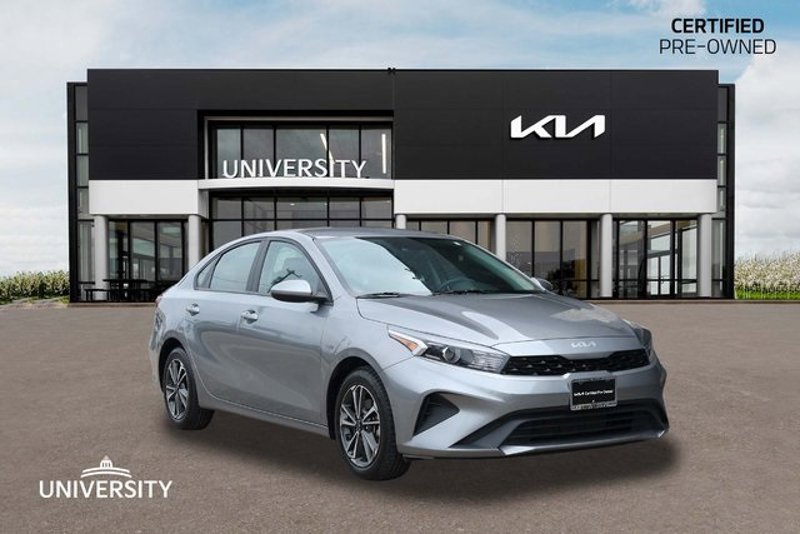 Certified 2023 Kia Forte LXS image 1