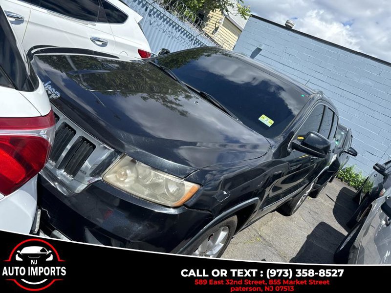 Used 2012 Jeep Grand Cherokee Laredo image 1