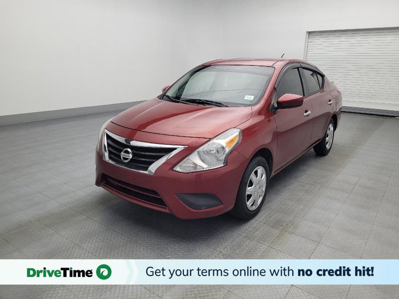 Used 2017 Nissan Versa SV image 1