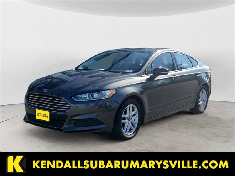 Used 2016 Ford Fusion SE image 1