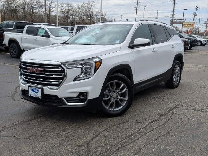 Certified 2022 GMC Terrain SLT w/ Infotainment Package II image 1