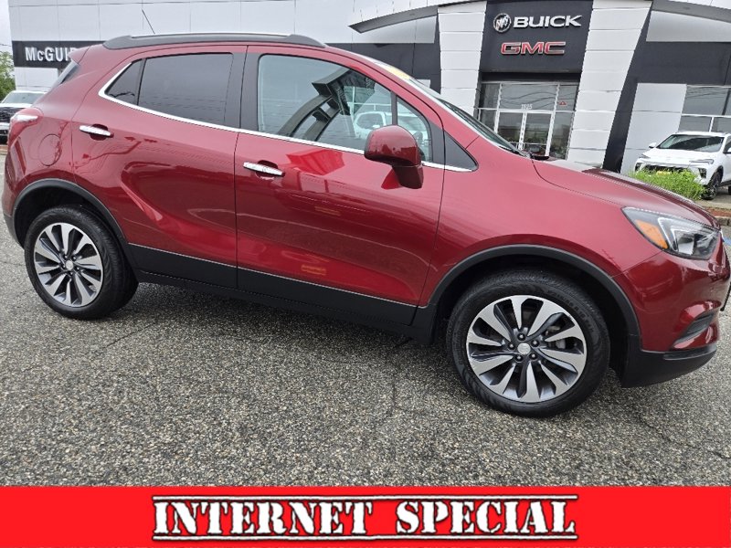 Used 2022 Buick Encore Preferred w/ Safety Package II image 1