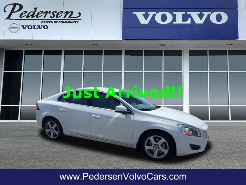 Used 2012 Volvo S60 T5 image 1