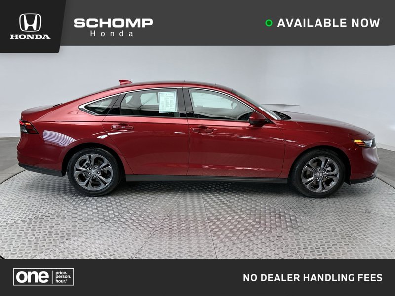 Certified 2023 Honda Accord EX image 1