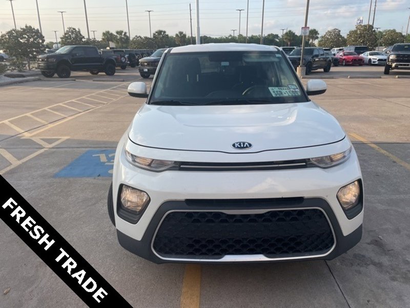 Used 2021 Kia Soul LX image 1