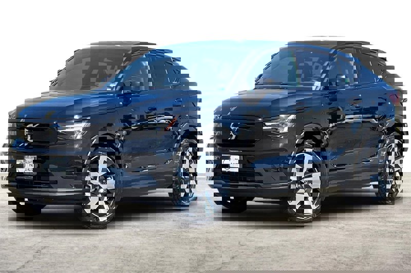 Certified 2022 Volvo C40 P8 Recharge Ultimate image 1