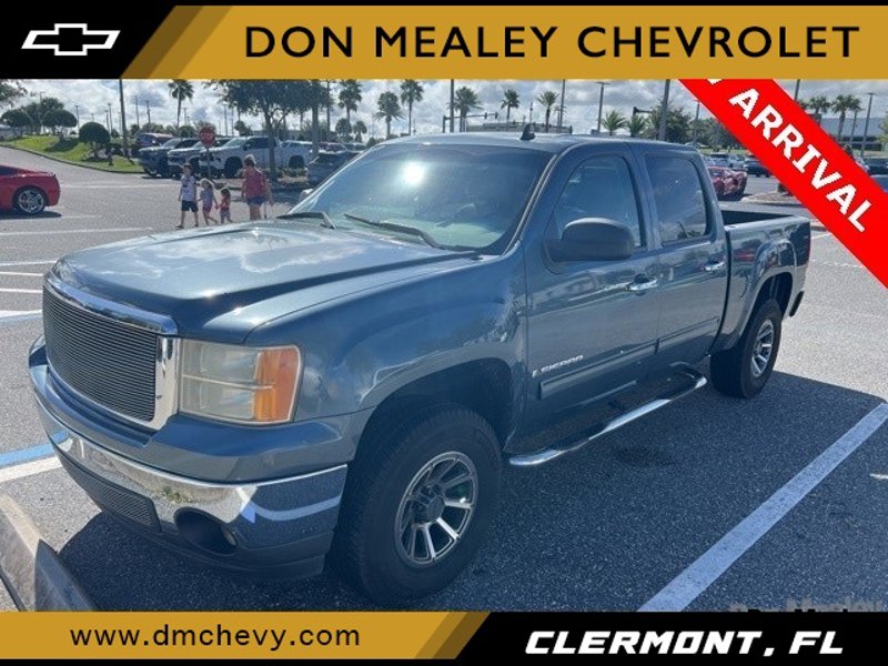 Used 2007 GMC Sierra 1500 SLE w/ SLE1 Preferred Package image 1