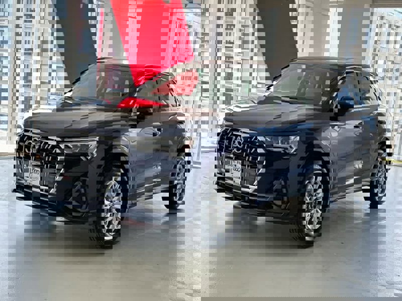 Certified 2023 Audi Q3 2.0T Premium w/ Convenience Package image 1