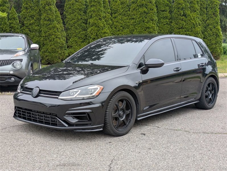 Certified 2019 Volkswagen Golf R 4-Door image 1