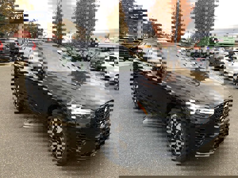 Certified 2025 Volvo XC60 T8 Plus w/ Climate Package image 1