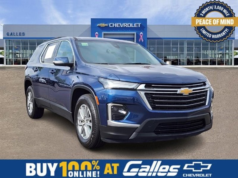 Certified 2022 Chevrolet Traverse LT image 1
