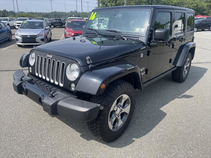 Certified 2016 Jeep Wrangler Unlimited Sahara w/ Connectivity Group image 1